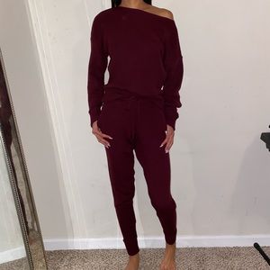 PLT burgundy set